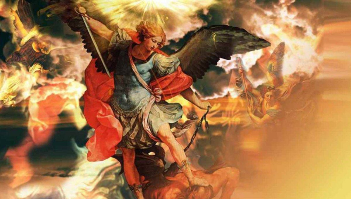 Архангел Люцифер и Архангел Михаил