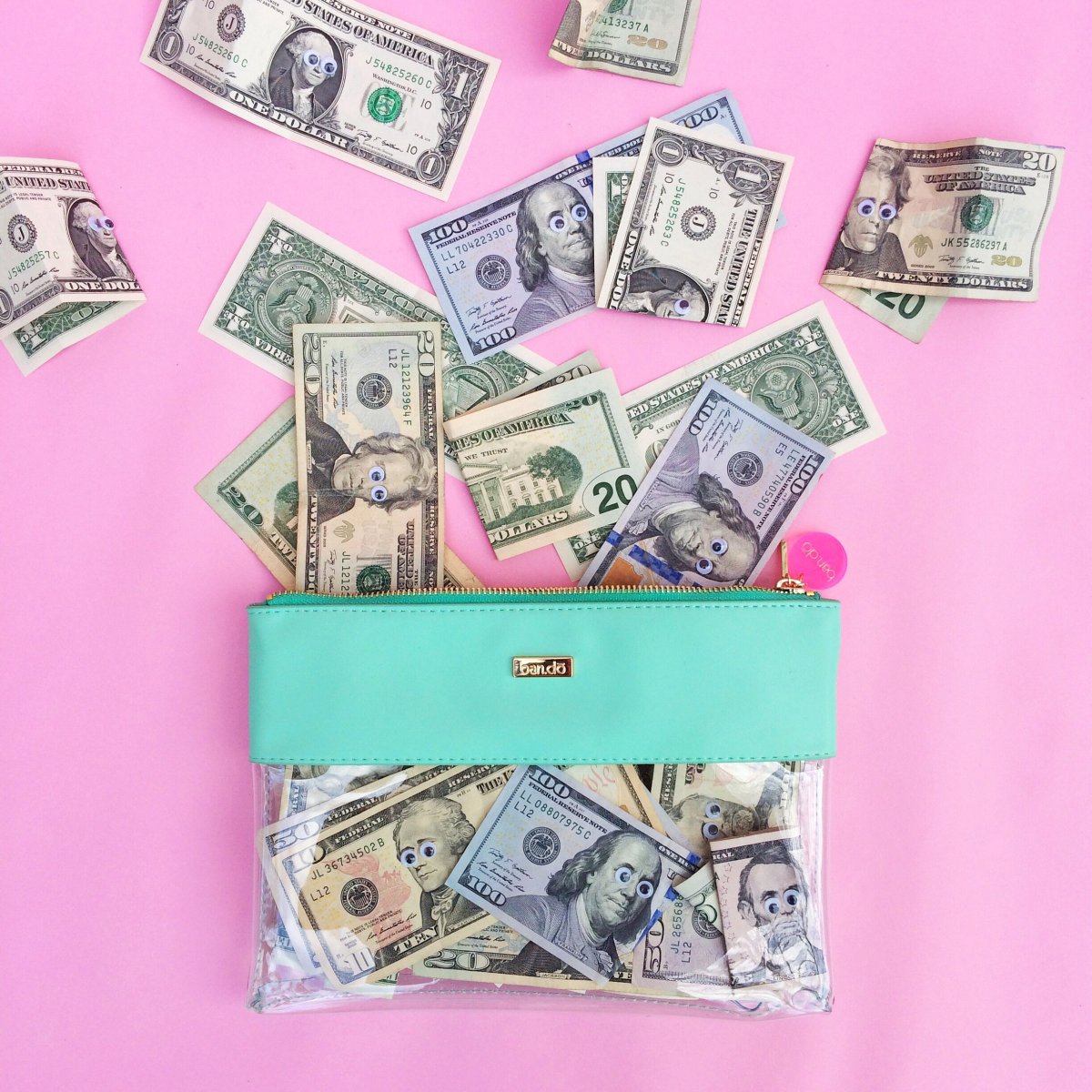 Фон в виде денег