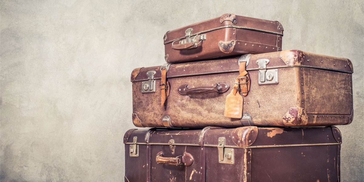 Шесть чемоданов с ключами картинка