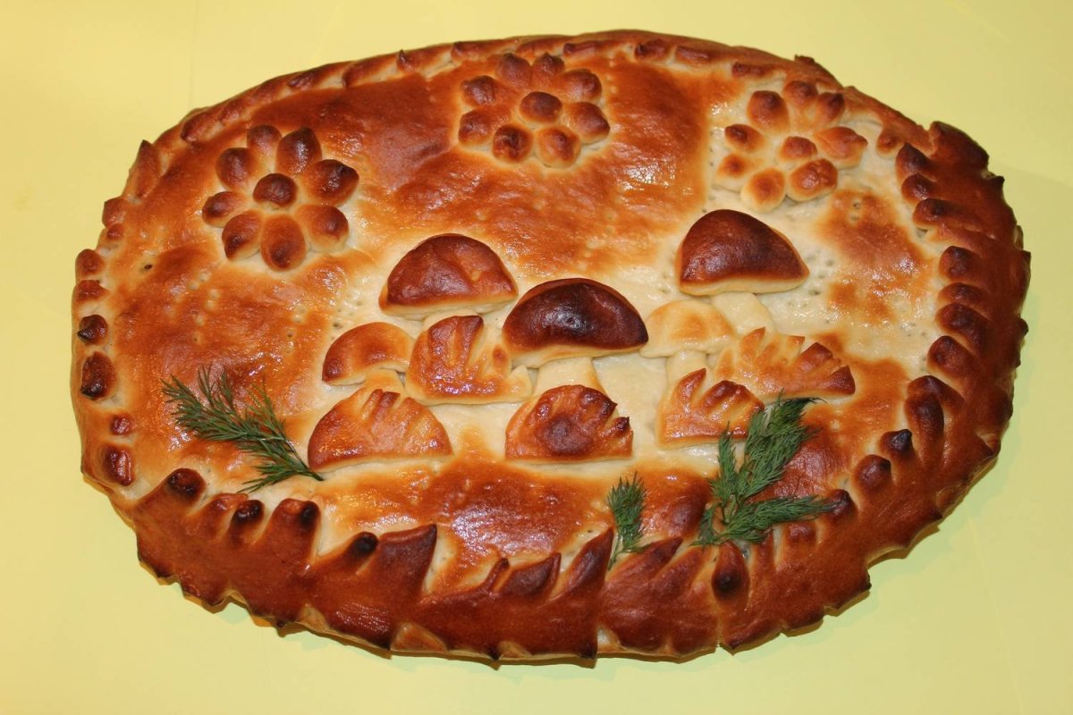 Красивый закрытый пирог