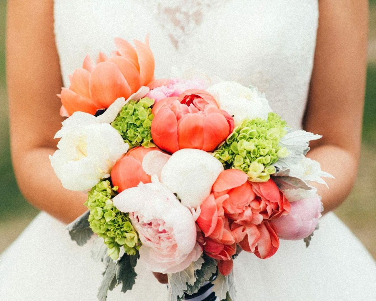 Свадьба в коралловом и синем цвете