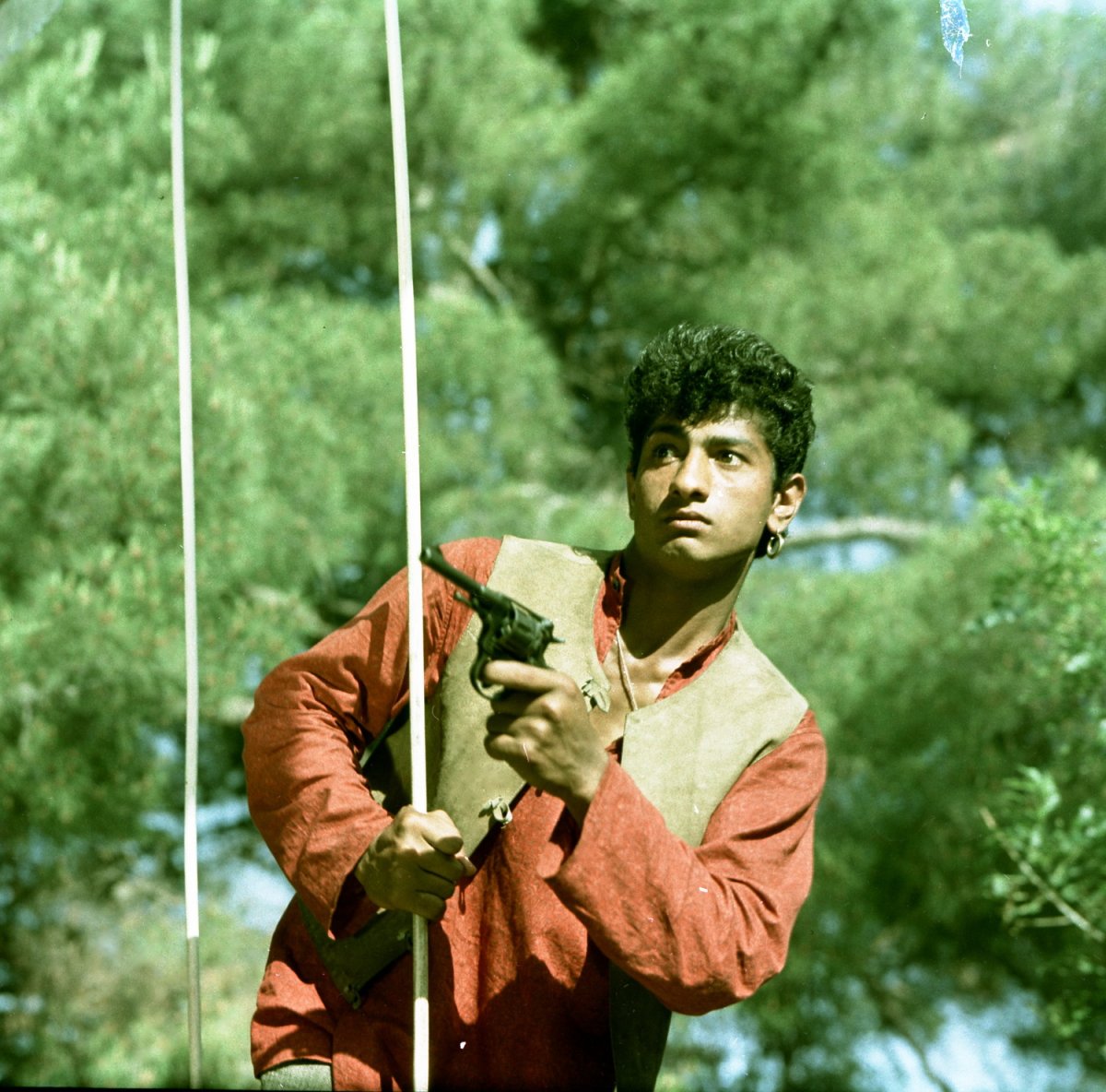 Советский фильм Неуловимые Мстители