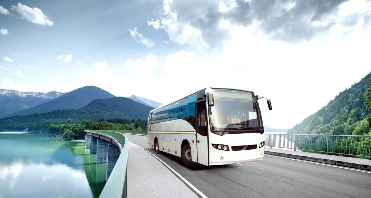 Автобус Тревел