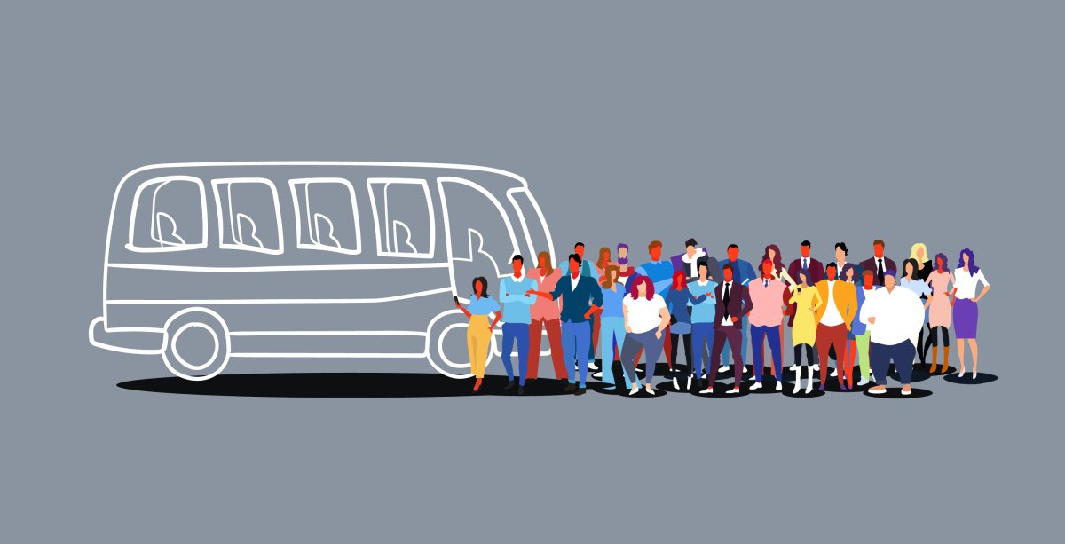 Автобус на дороге