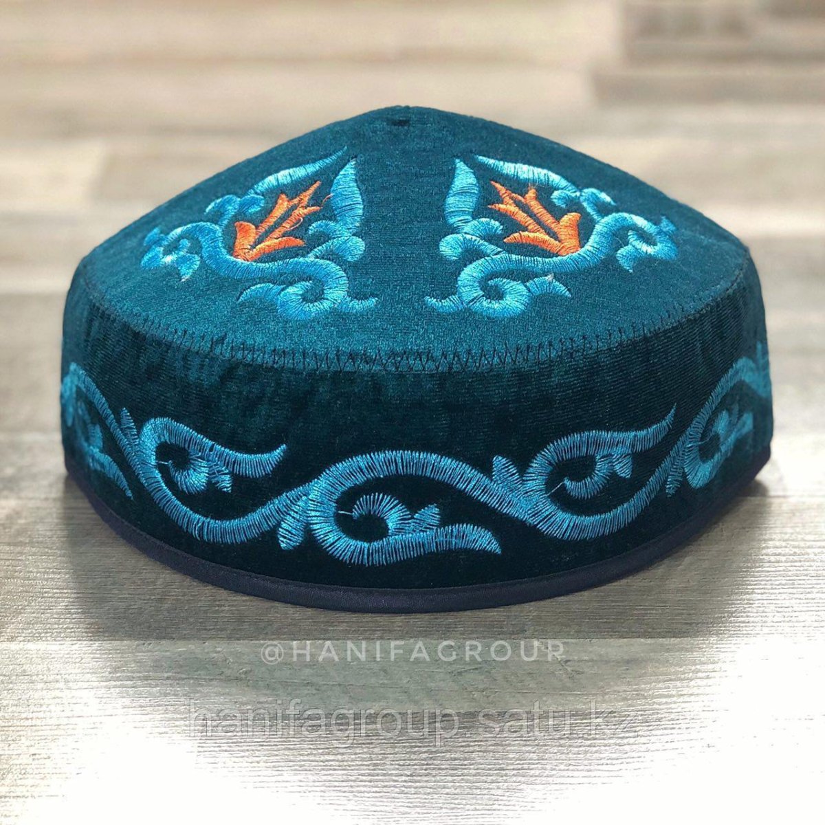 Национальный узор тюбетейки Узбекистана вектор