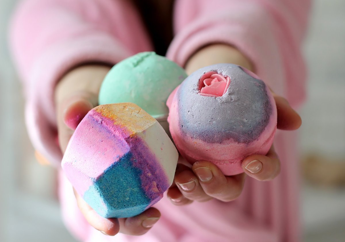 Бомбочки для ванны от lush