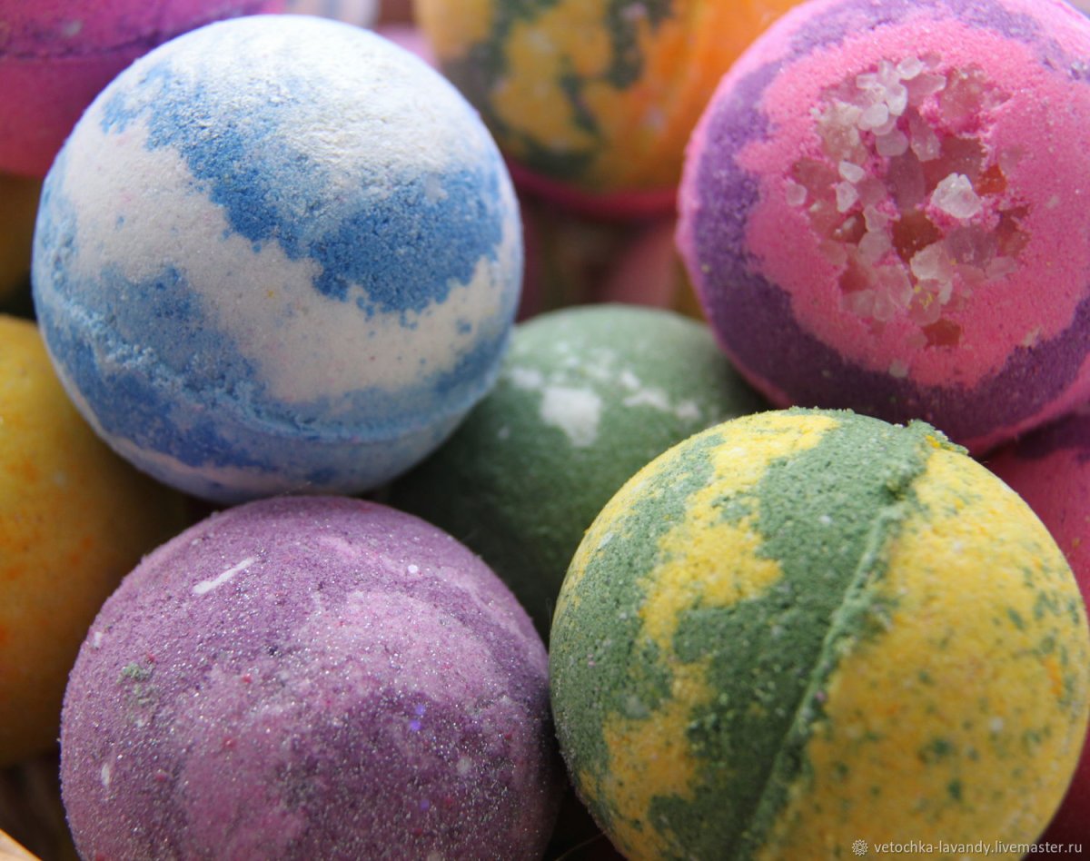 Бомбочки космовера