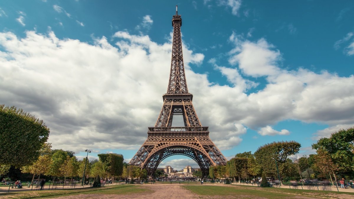 Париж Эйфелева башня ночью панорама