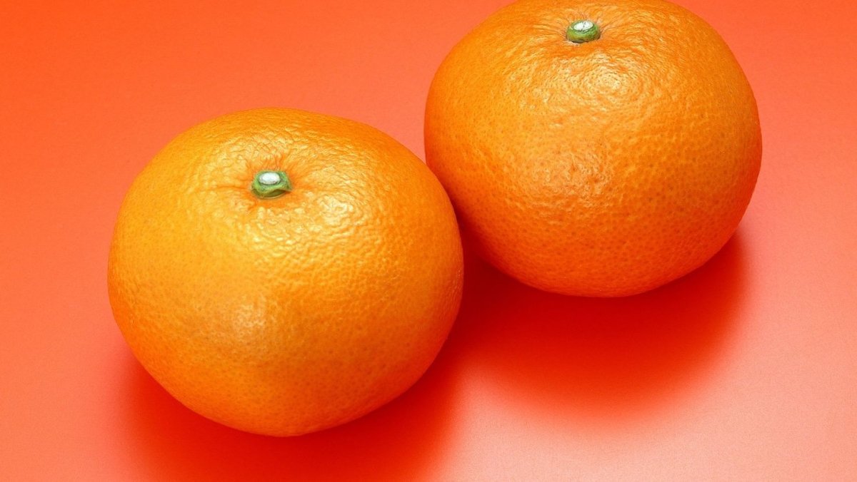 Фрукт похожий на мандарин