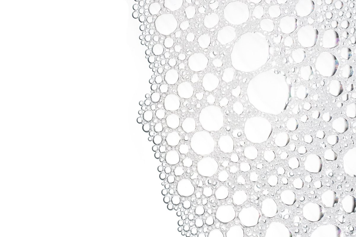 Мыльная пена без фона