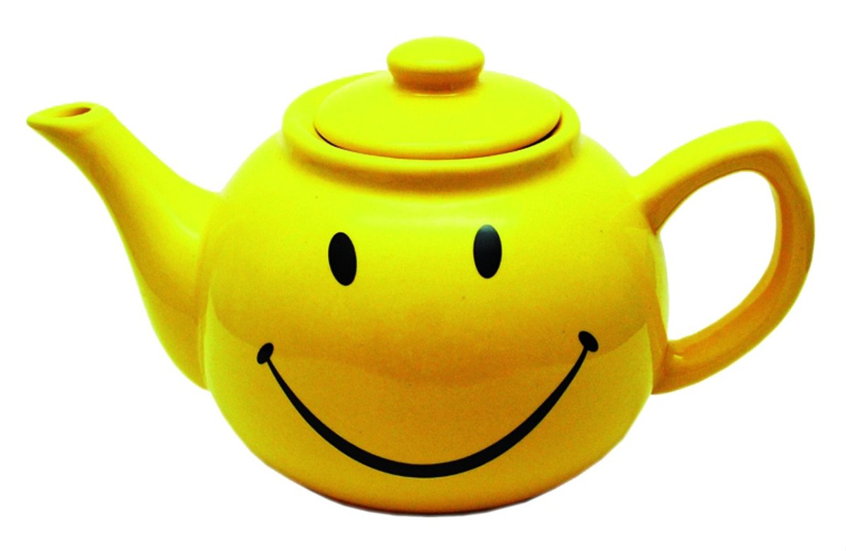 Чайник с рожицей