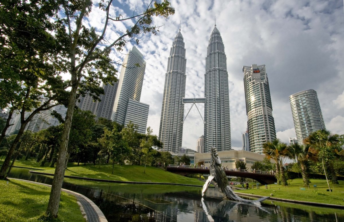 Башни Петронас Малайзия