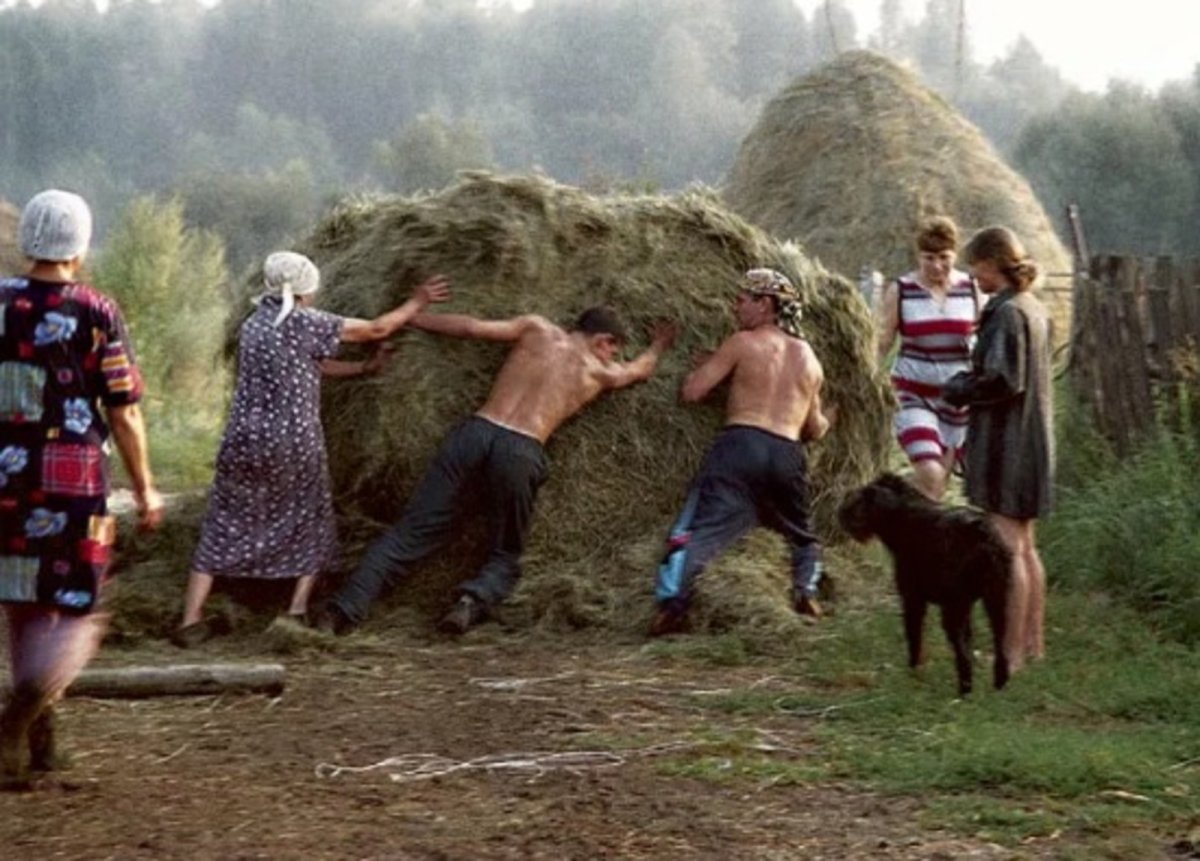 Старушка на мотоцикле