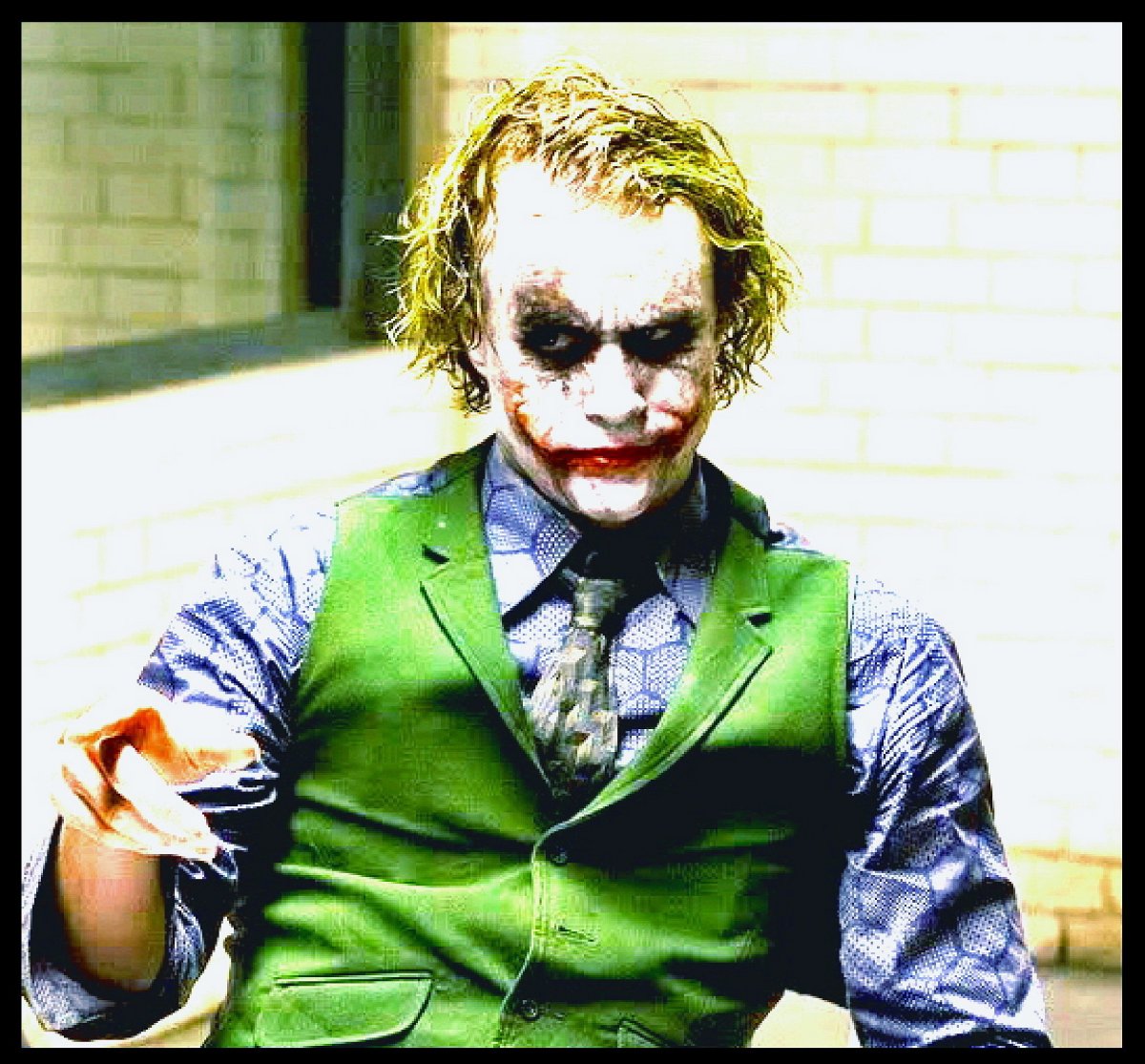 Уиллем Дефо улыбка злой