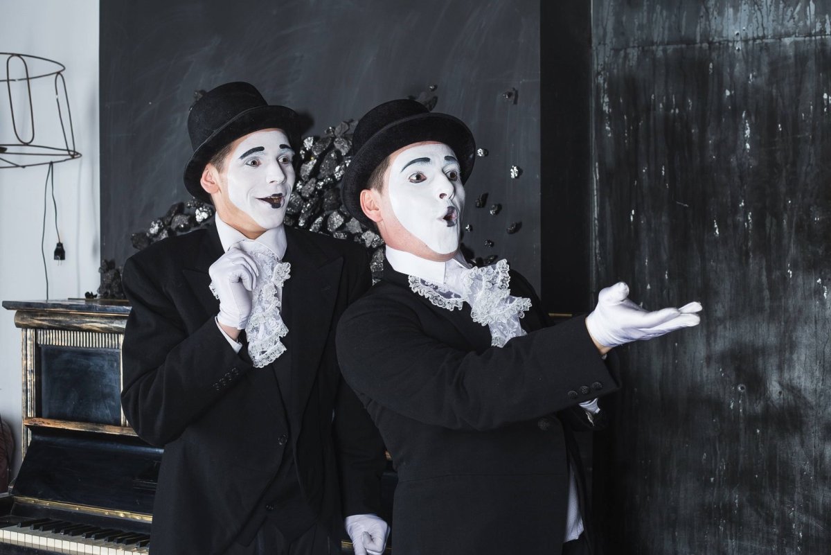 Пантомима Дженни