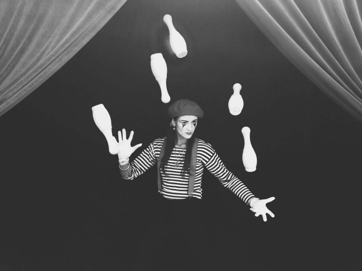 Мим (Камилла Ортин)