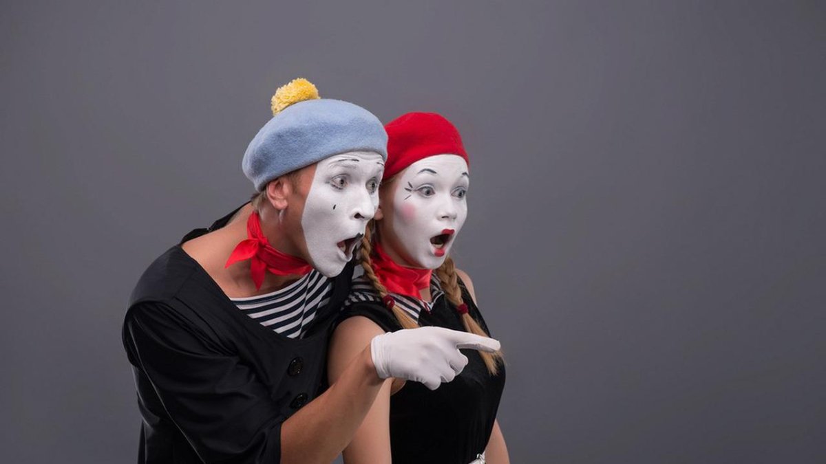 Клоун пантомимы