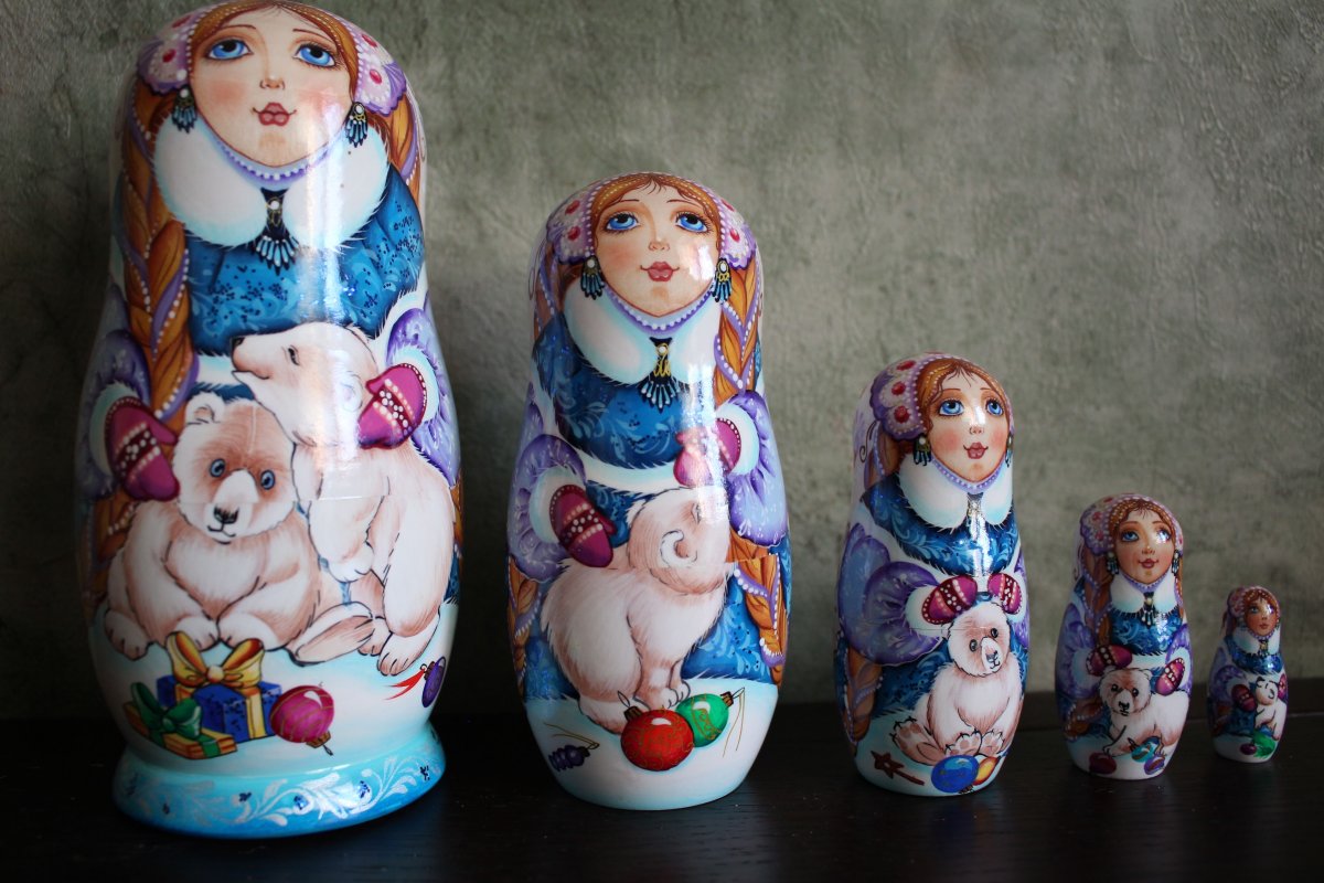 Мила Шмелева матрешки