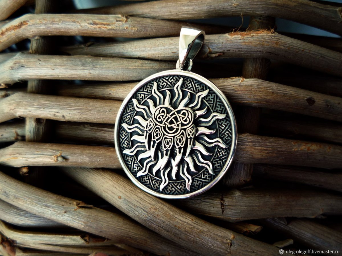 Чертог медведя Сварог оберег