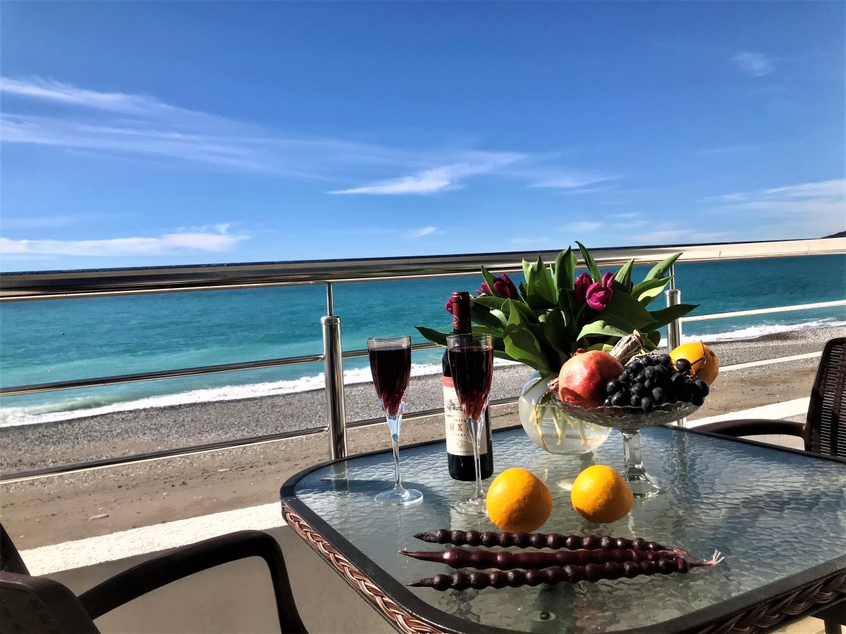 Мини отель Лучезарный Абхазия Гагра