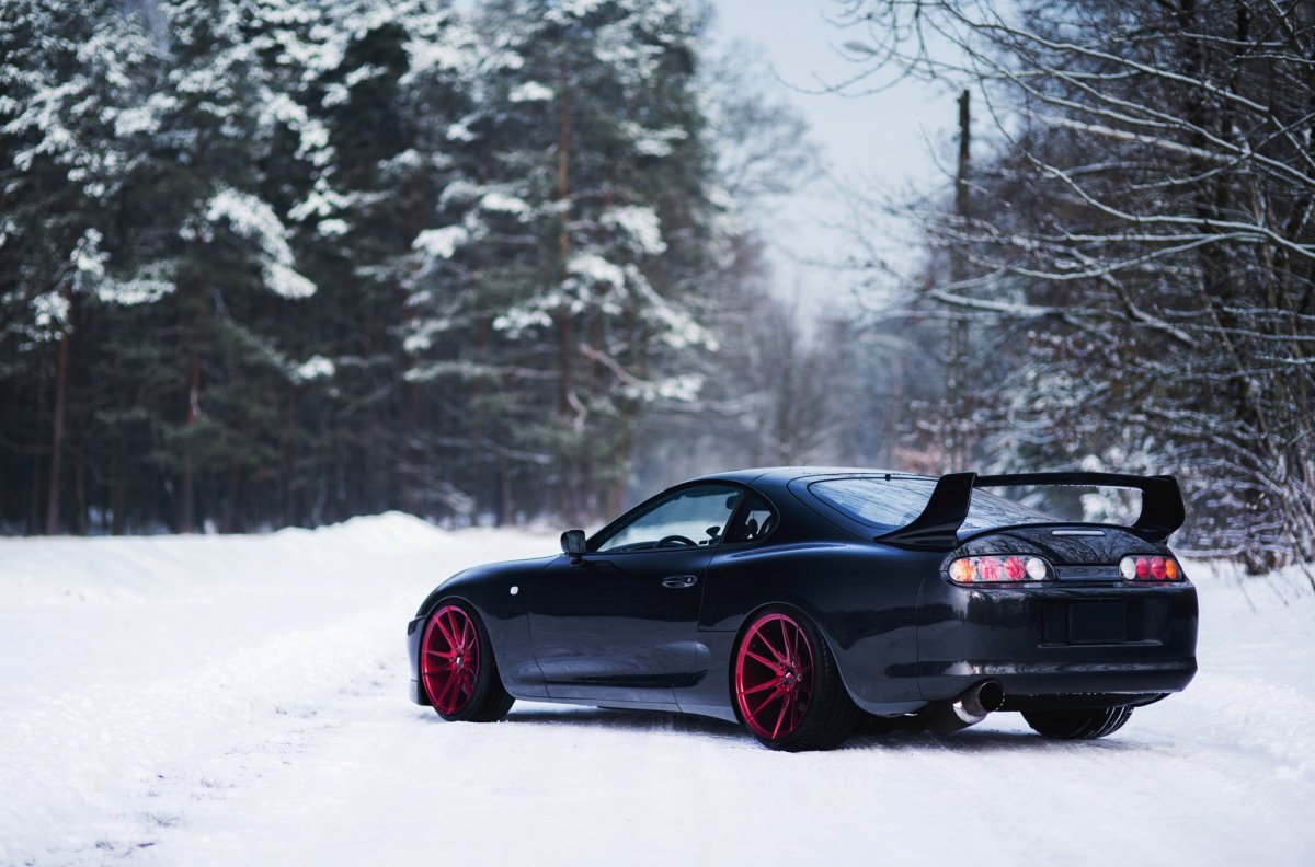 Тойота Супра 4