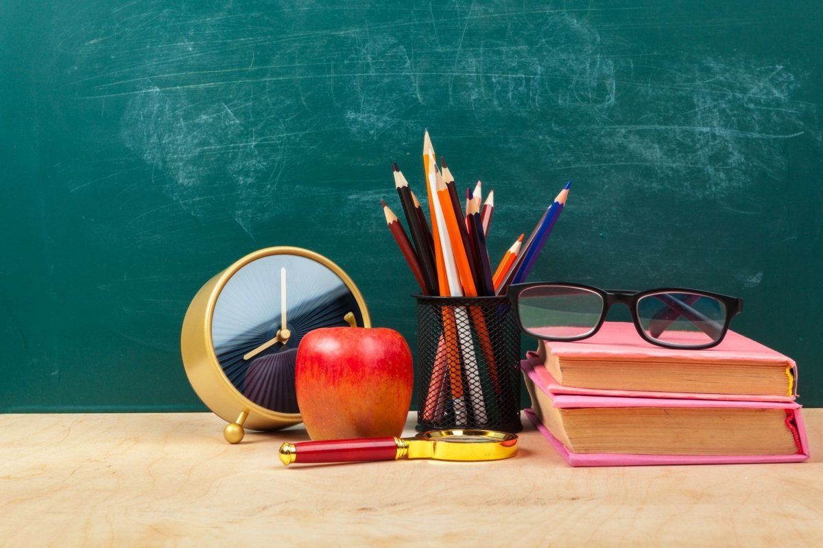 Школьная тематика