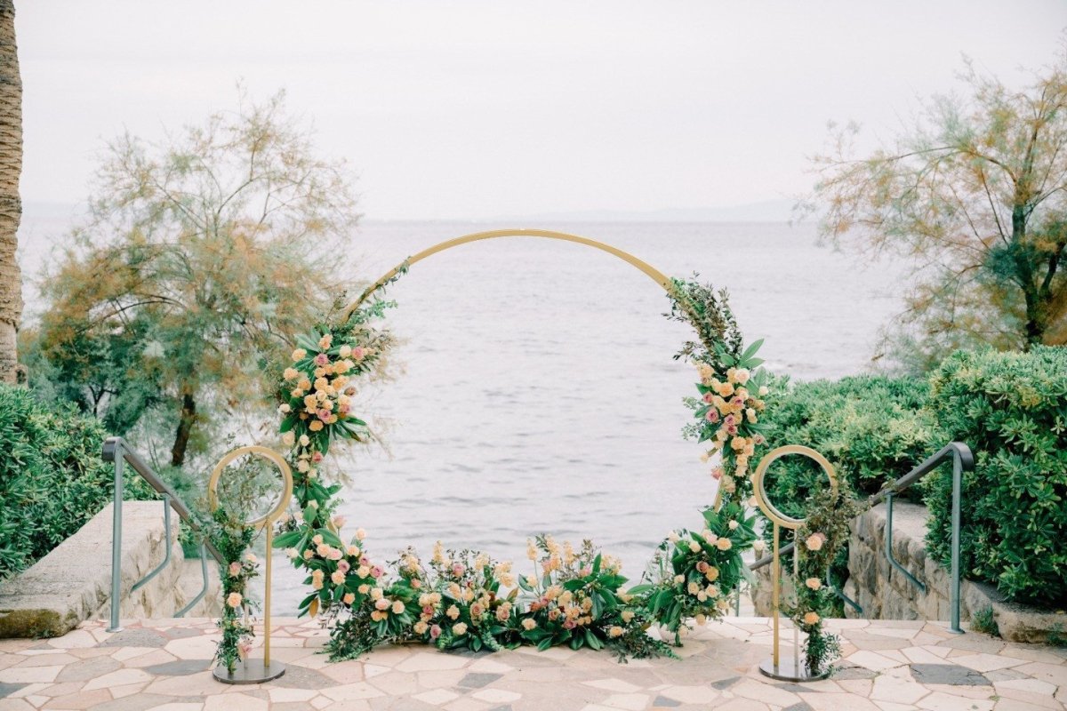 Свадебная локация красивая