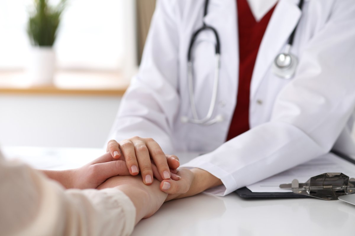 Руки врача