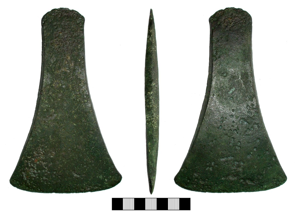 Топор бронзового века