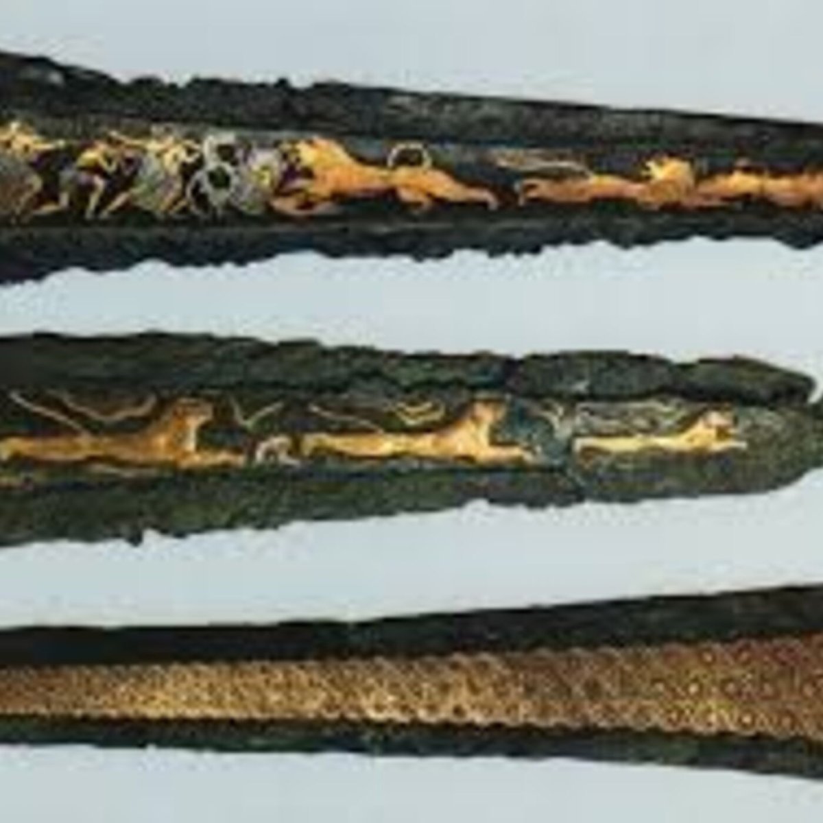 Бронзовые кинжалы в Микенах