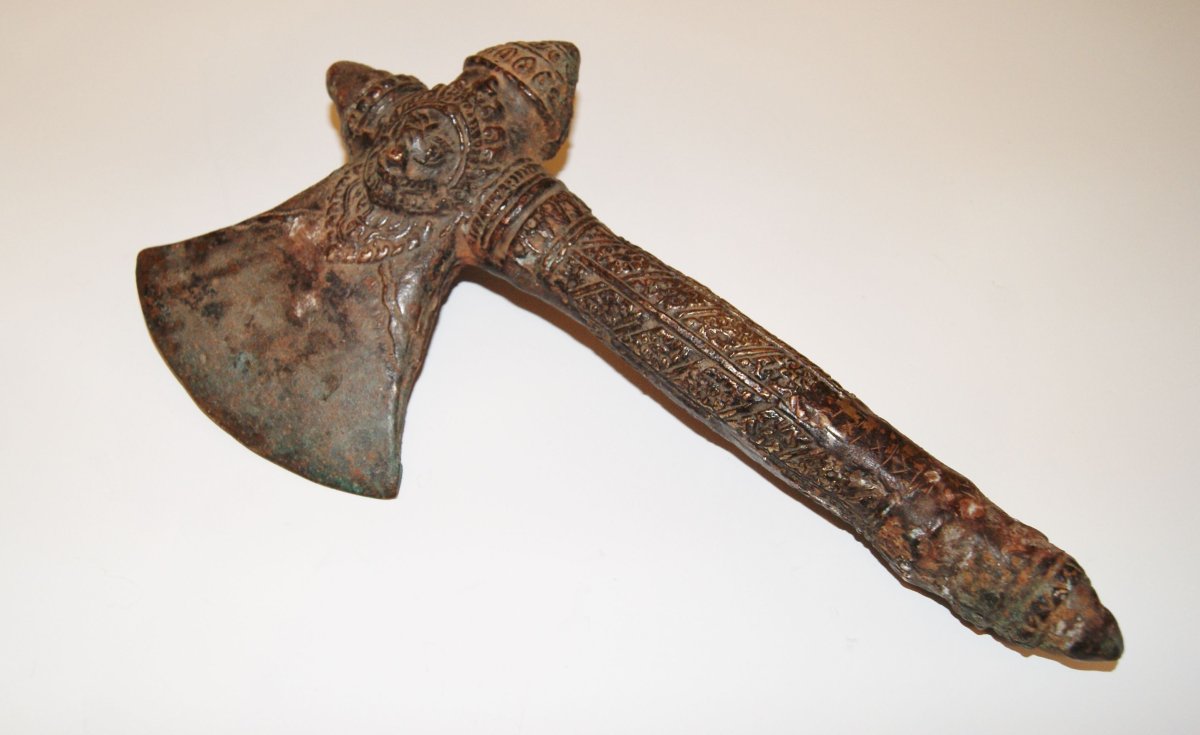Топор Кельт бронзовый век