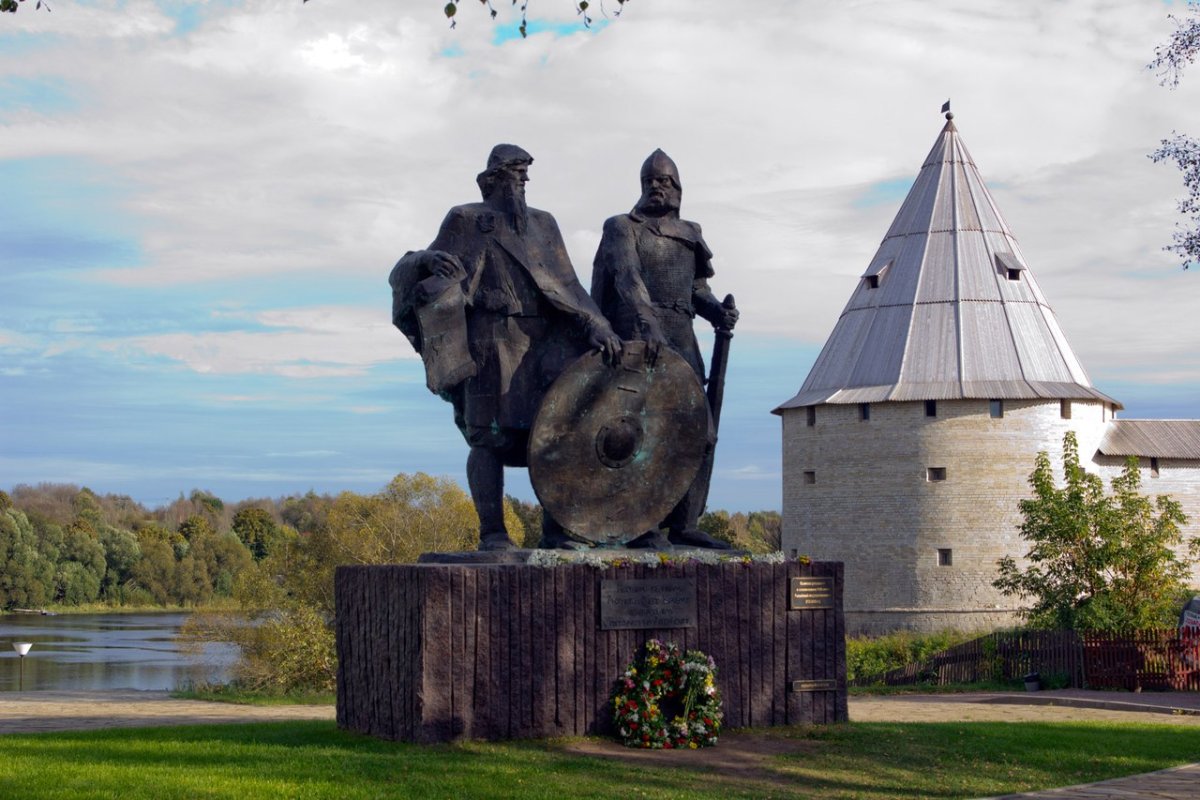 Князь Игорь Рюрикович 912 945