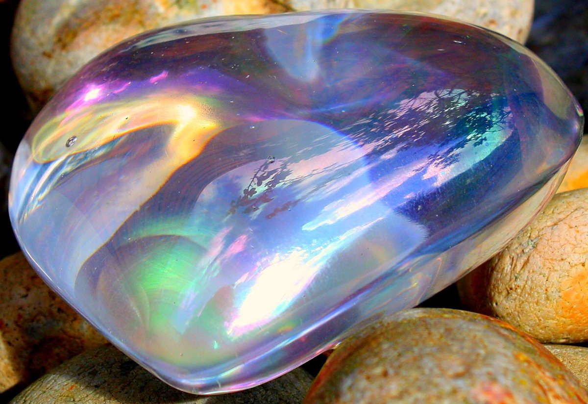 Цветные полудрагоценные камни