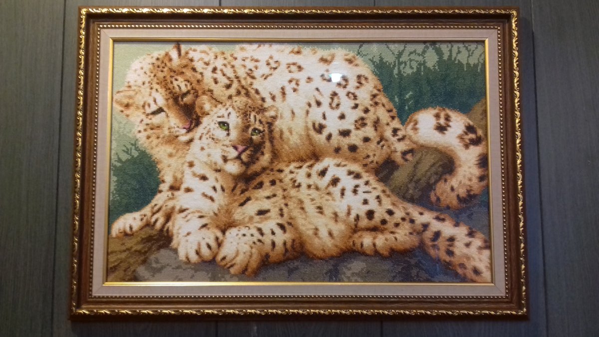 Снежный Барс вышивка крестом