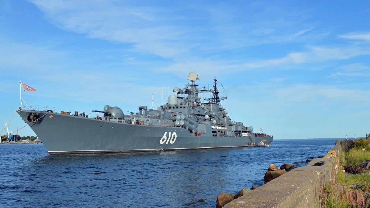 Флагман Балтийского флота эскадренный миноносец настойчивый