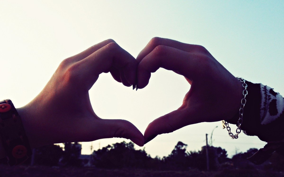 Заставки на телефон любовь