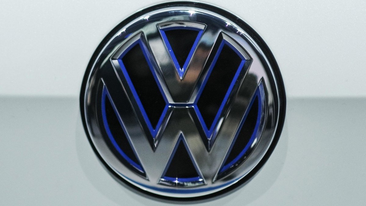 Наклейки с логотипом Фольксваген