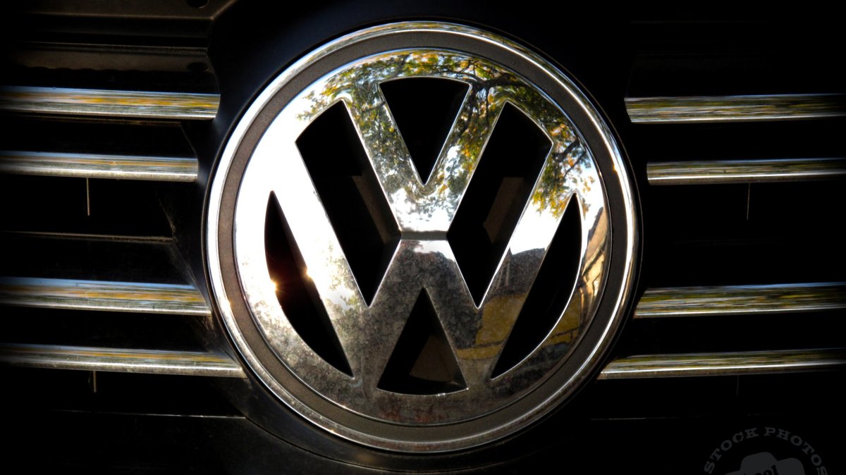 Эмблема Фольксваген на заставку