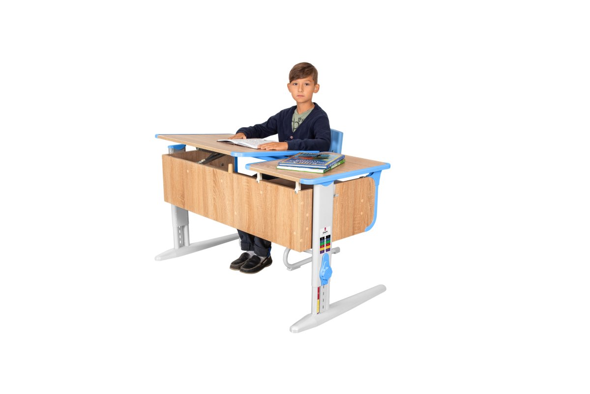 Парты в школе