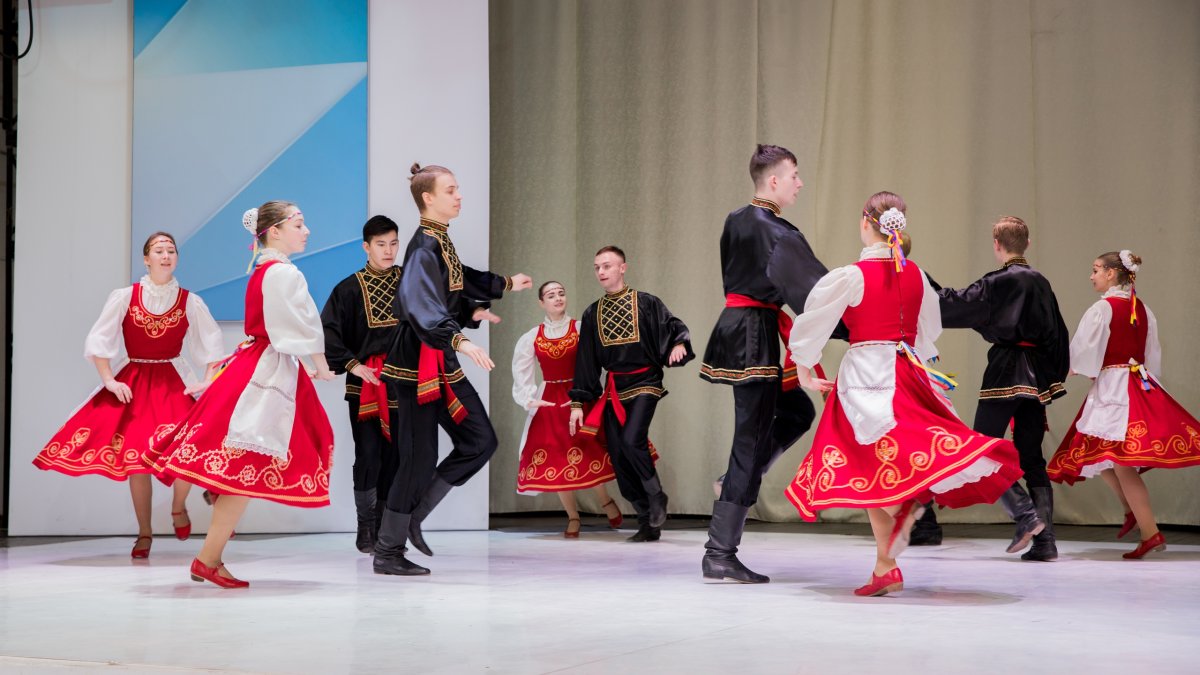 Уральская кадриль танец