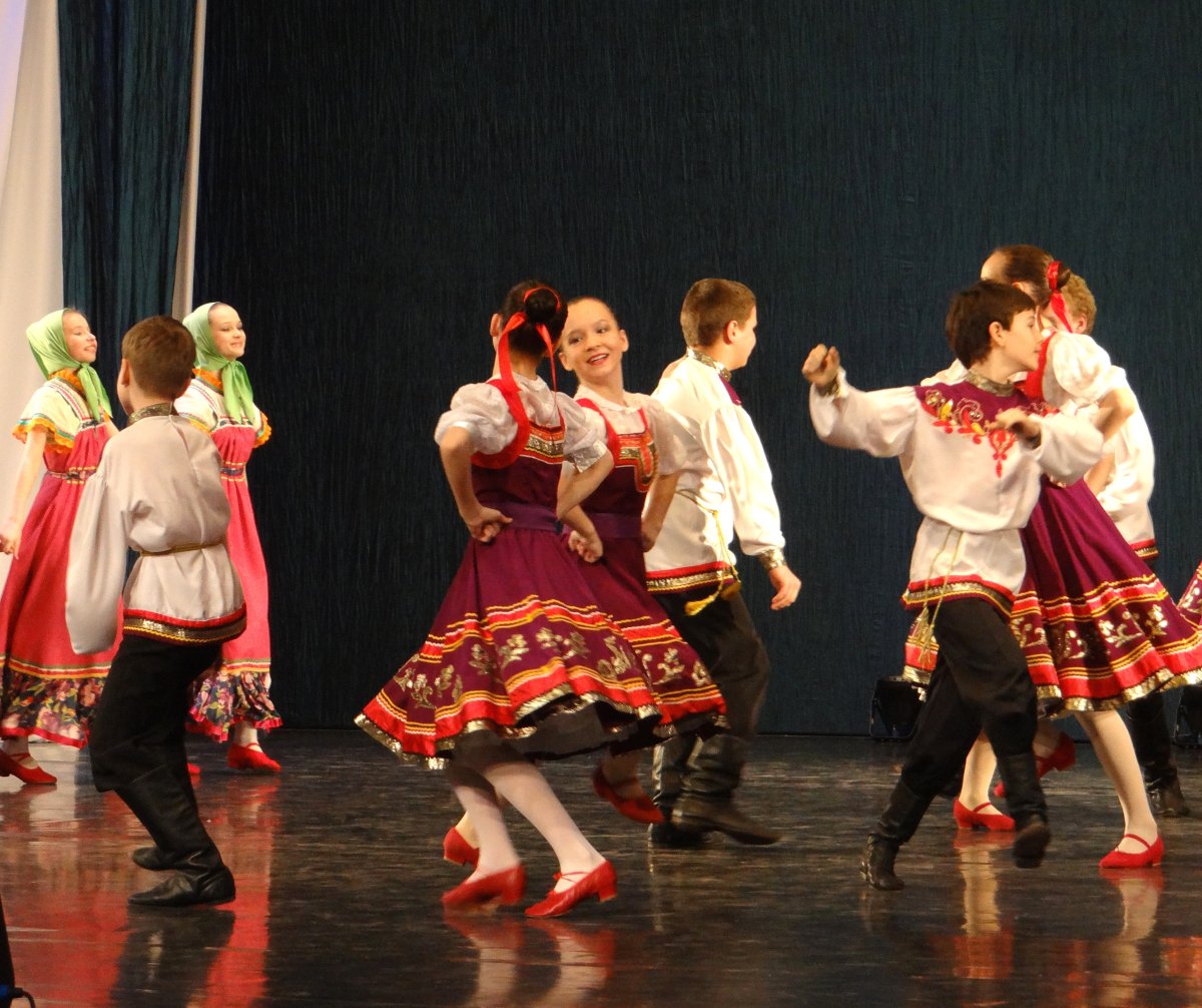 Хореографический ансамбль и.Моисеева кадриль