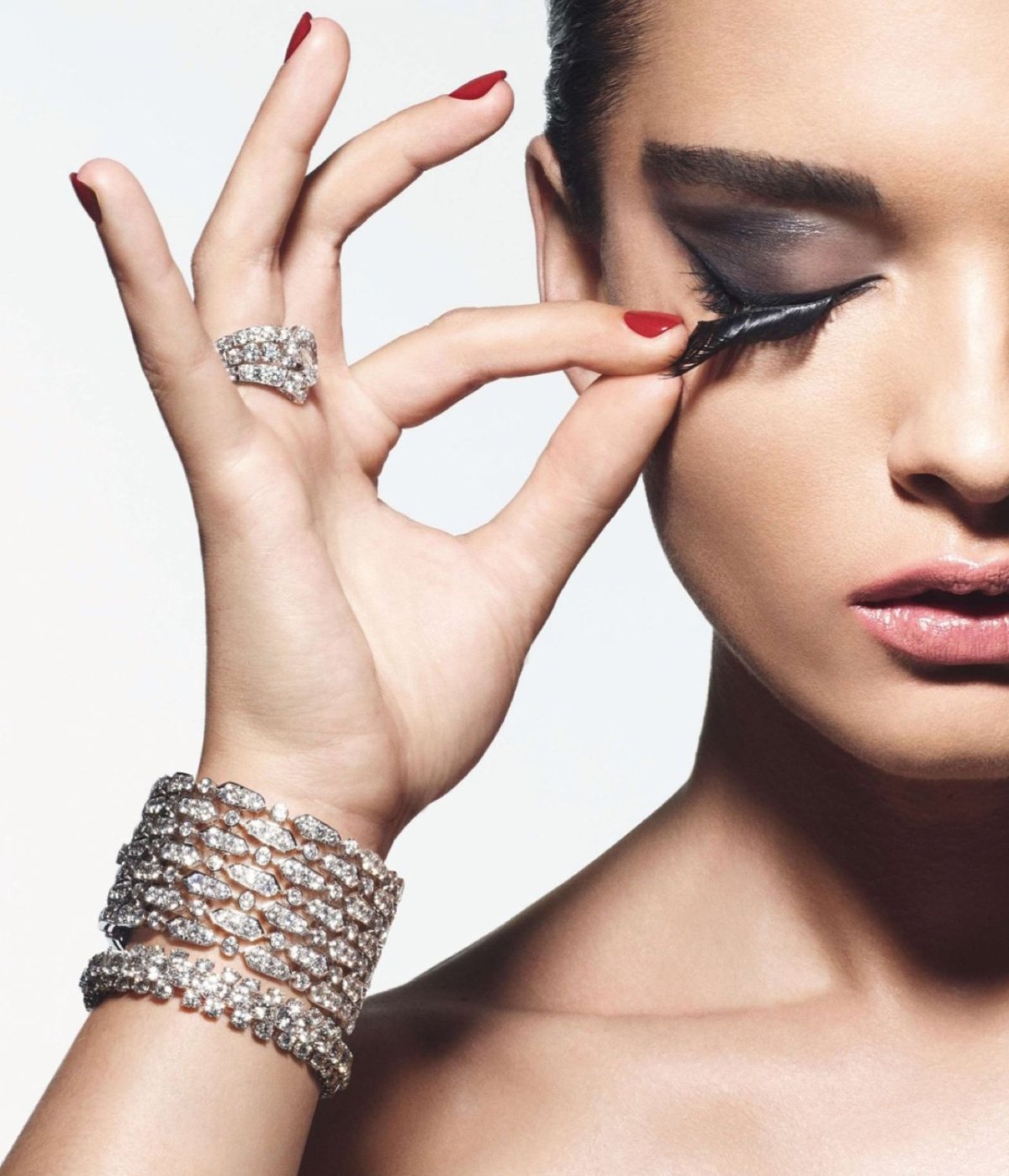 Парикмахер визажист