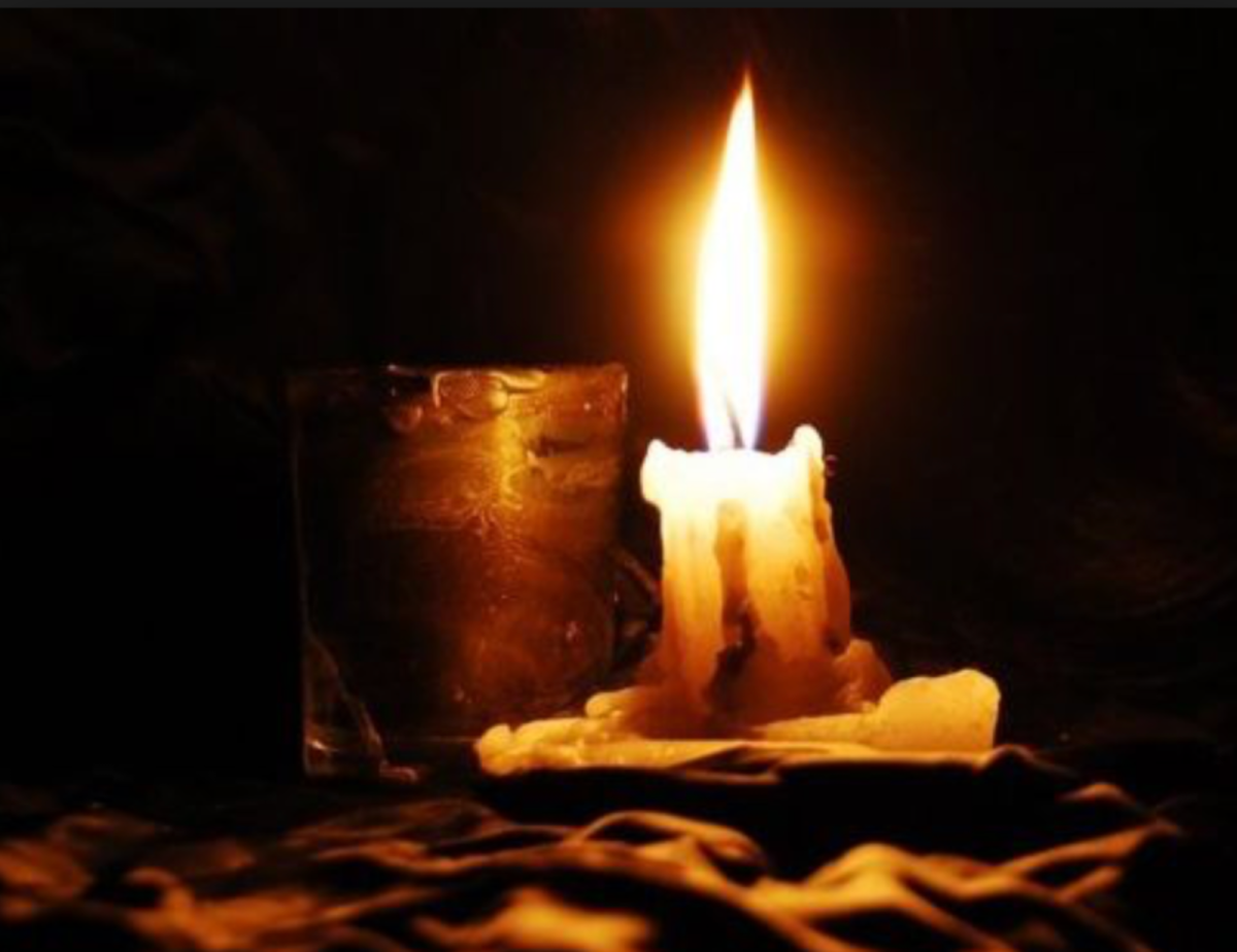 Свеча памяти