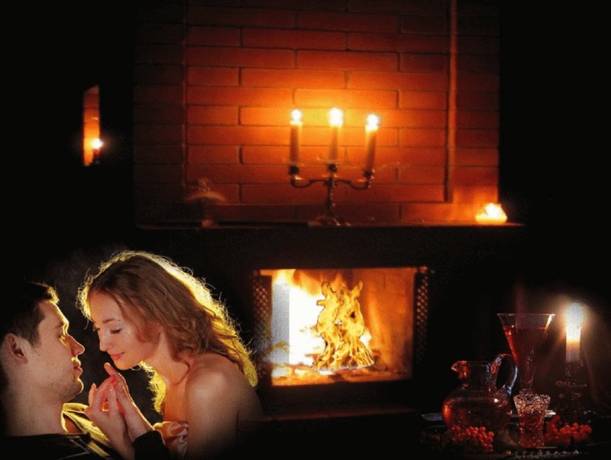 Романтический ужин у камина