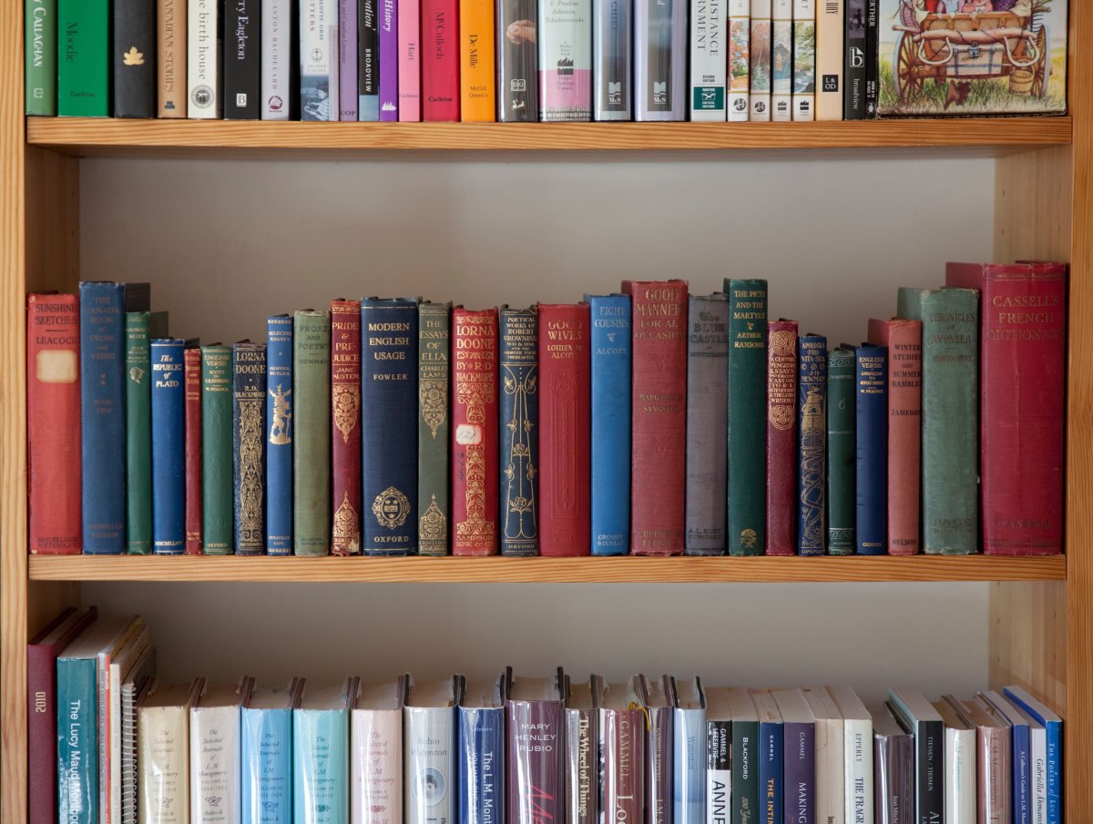 Стеллаж для книг