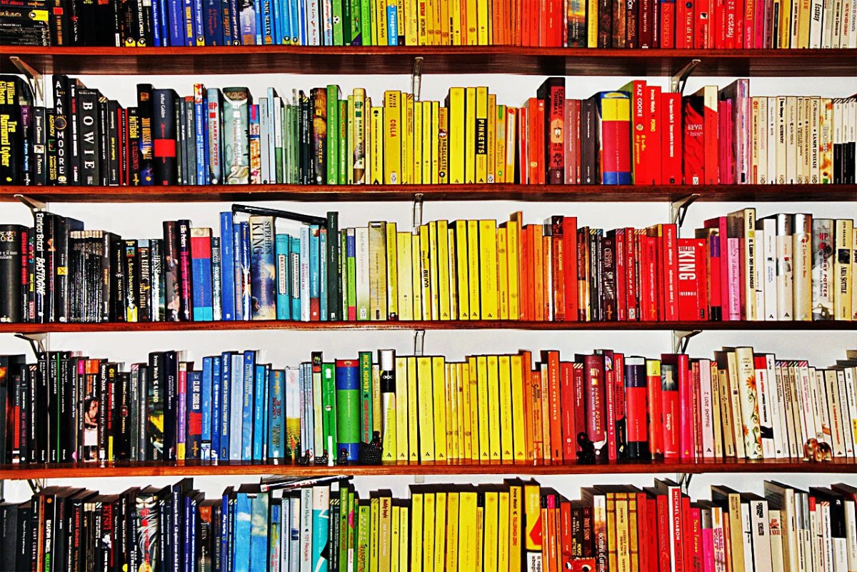 Полки для книг