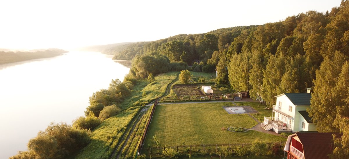 Земельный участок