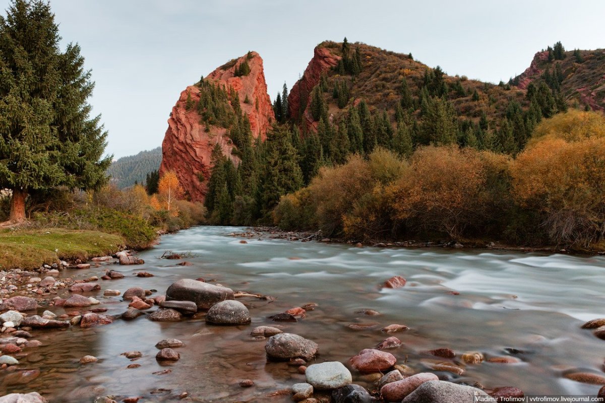 Ущелье Джеты-Огуз Киргизия