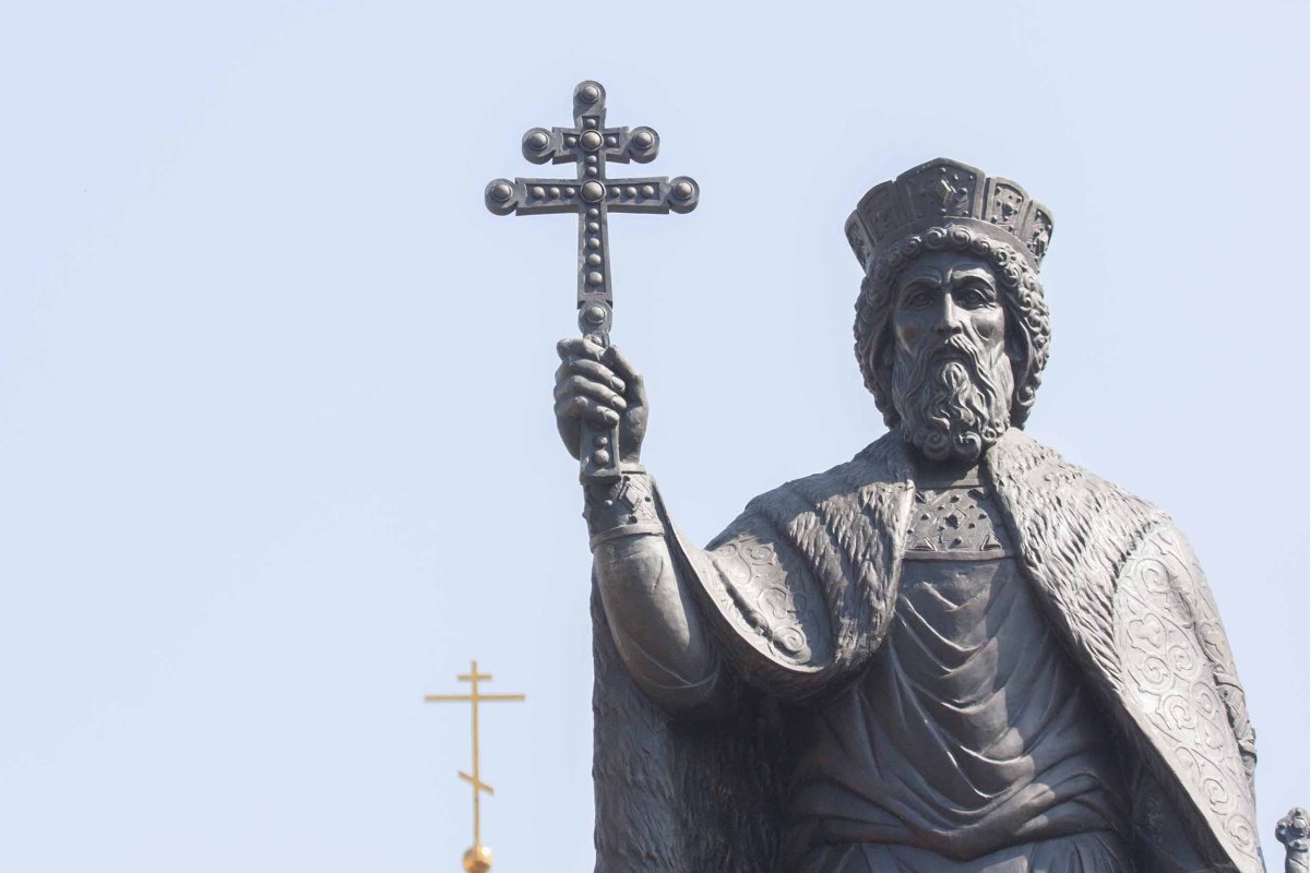 Великий князь Владимир Святославич на иконах