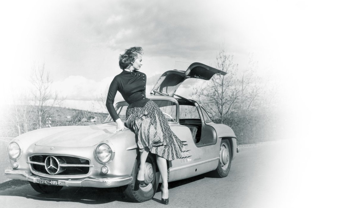 Софи Лорен и Мерседес 300 SL.